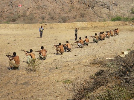 مصدر بـ”المقاومة”: وصول قوات يمنية إلى أبين بعد تدريبها بالسعودية