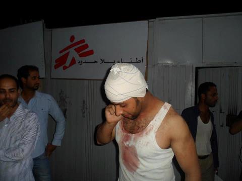 عاجل : اصابة القيادي “عبدالرؤوف زين” وعدد من الناشطين بعدن
