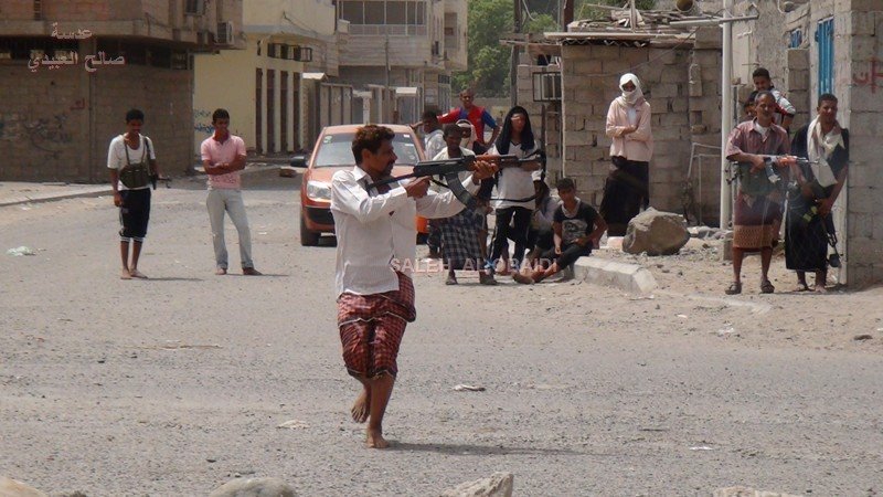 الحوثيون يخوضون حرب شوارع في وسط عدن
