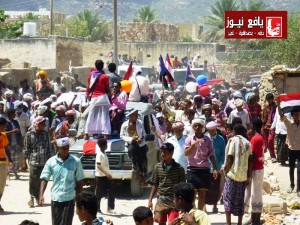 سلطات صنعاء تحاصر جزيرة سقطرى إقتصادياً  وأزمة غذائية خانقة