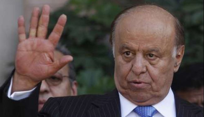 الرئيس اليمني يقيل اثنين من القادة الأمنيين ويحيلهم للقضاء العسكري
