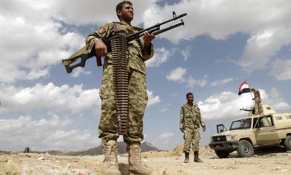 محلل عسكري: معنويات الجيش اليمني انهارت