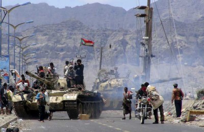 عاجل : مليشيات الحوثي تحاول التسلل الى مدينة التواهي والمقاومة تتصدى بكل بسالة