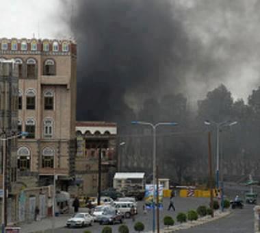 صحيفة خليجية تؤكد أن فشل الوساطة القبلية بين الجيش والقاعدة يهدد بتفجير البيضاء اليمنية