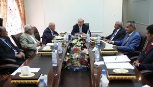 صحيفة الخليج : نجاح الحوار اليمني بانتظار اتفاق الكبار