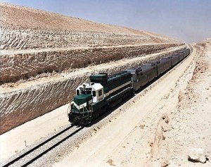 دولة الامارات تعتزم تنفيذ شبكة سكك قطارات تمر عبر الحدود اليمنية بحلول 2030